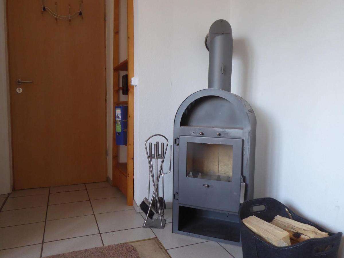 Haus Bergwiese - Fuer Naturfreunde, Familien, Wanderer Gehlberg Luaran gambar